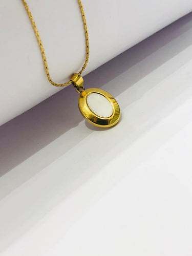 Oval Pearl Chain